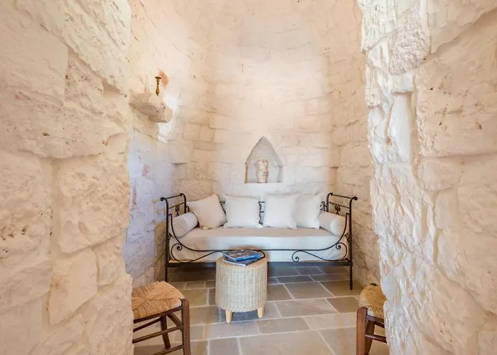 Helloapulia Trulli Andel